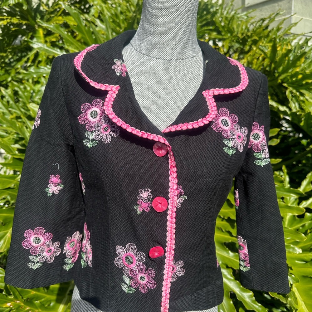 Cynthia Steffe embroidered jacket,size M